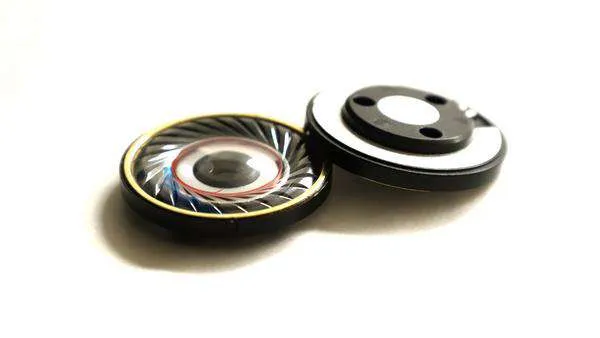 Matched speaker pair S4X 1.0 and 1.1 and S4R 1.0 and 1.1